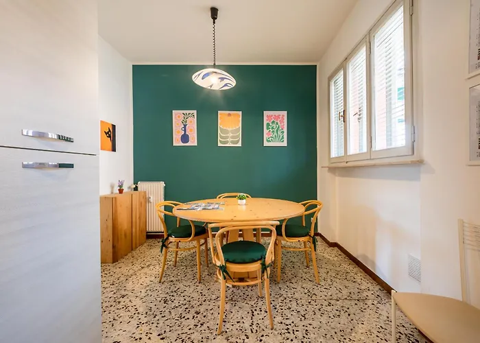 Galvani For 4-5 People