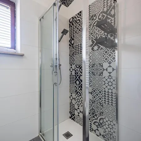 Galvani For 4-5 People Верона
